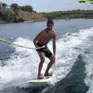 Albert Salazar Instagram - @ski_fornells 😍😍🏄🏾‍♂️