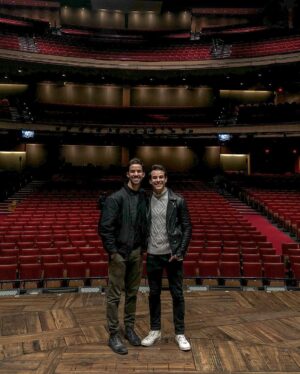 Alberto Rosende Instagram - So proud of this guy! From humble beginnings talking about our dreams in room 717 to seeing you perform on this stage, it’s amazing to see what your hard work and talent can do! Congrats my man, keep killing it!! #hamilton #knightsoftheroundtable
