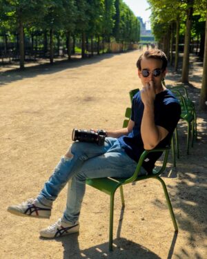 Alberto Rosende Instagram - Loving it here in Paris 🇫🇷#parisjetaime 
Photo cred: My mama!