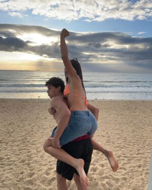 Alec Golinger Instagram - Beach box 🏡 
*
*
*
#summer #beachlife #beach #sunset #fun #life #vibes #beachhouse #ocean #sky #clouds #swim #swimming