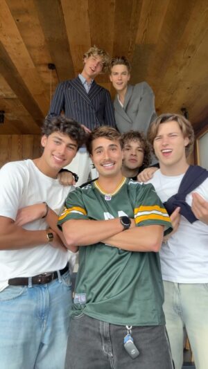 Alec Golinger Instagram - The boys ❤️ 
*
*
*
#boys #fun #summer #vibes #roadtrips #holiday #vacation #goodtimes #awesome #country