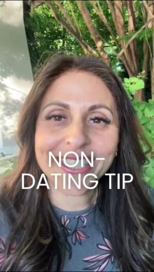 Aleeza Ben Shalom Instagram - Ever wonder how a simple walk can change your life? 🚶‍♀️🌟

Walking 10,000 steps a day is my new mission! It boosts your mood, clears your mind, and builds you up.

Try it for 30 days and let me know how you feel! 💪😊

#fitness #exercise #walkingchallenge #health #feelgood #matchmaker #jewishmatchmaking #jewishmatchmaker #orthodox #datingtips #jewishdating #jewishsingles #singlejews #5datechallenge #jewishdating #jewishsingles #jewishmatchmaking