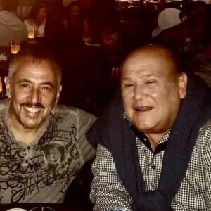 Alejandro Lerner Instagram - Aqui con  Mii  querido Leo Dan  A este hombre lo quiero y admiro entrañablemente.  Santiago Querido siempre en mi corazon