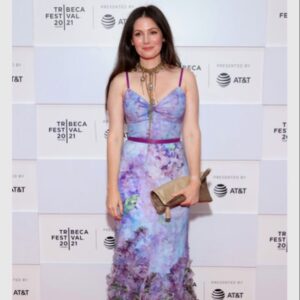 Aleksa Palladino Instagram - There could not have been a better bunch of people to make a film with during quarantine. Each person brought such artistry and depth to this project and I am proud to be a part of it. Thanks to @tribeca for giving us the night to celebrate and actually see each other with out our masks on. 😊 @kimbototron @whalenlisa @ambersealeyfilm @nicanrobinson  @spectrevision @silvascope