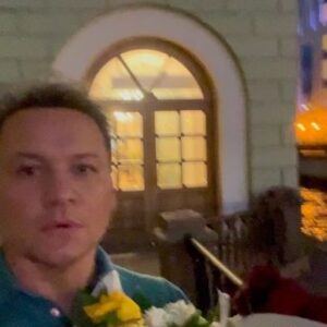 Aleksandr Oleshko Instagram - Потрясающие дни в Санкт-Петербурге. Спасибо огромное Сергей Новиков ,Мариинский театр за возможность принимать участие в сотворении чуда. « Ариадна на Наксосе» теперь в репертуаре Мариинского театра! Добро пожаловать дорогие зрители!!! @oleshkoaleksandr @mariinsky @v_gergiev