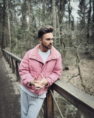 Aleksandr Panayotov Instagram - 🌿 весенний воздух ..