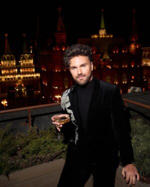 Aleksandr Panayotov Instagram - На гала-ужине премии «БРАВО» @bravo.premia  @radiomontecarlo 👏🏻
