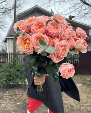 Aleksandr Rogov Instagram - Букет свежих роз для всех вас!!! ❤️