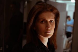 Aleksandra Muratova Instagram - Конфуций сказал: «Есть три ошибки в поведении людей: первая - это желание говорить прежде, чем нужно; 
вторая - застенчивость, не говорить, когда нужно; 
третья - не посмотреть сегодня в 23.00 Женский стендап на ТНТ».
Фото: @maria.artos 
#женскийстендап
#женскийстендапнатнт