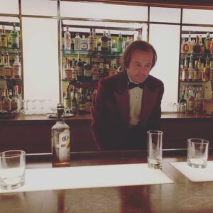 Alex Essoe Instagram - Round 2 of Dr. Sleep bts! The first pic is the initial camera test of myself and Danny (Roger Floyd). The last video is the moment we picture wrapped, and I threw @hjthomasjr in there, too. Enjoy!

#drsleep #warnerbros #wendytorrance #jacktorrance #dannytorrance #movies #hashtag #yourface #theshining #stanleykubrick #stephenking