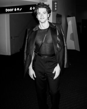 Alex Fitzalan Instagram - AACTA awards w a vintage digi cam, listen it was a real hoot. Also, sorry I don’t post all that much.