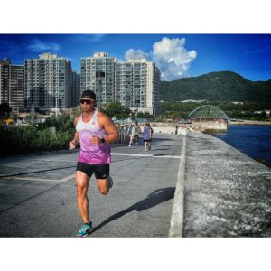 Alex Lam Chi-Sin Instagram - ☀️星期天☀️
咁好太陽梗係出去曬一曬啦
呢啲天氣真係行都減到吓肥
急腳行對於我呢啲肥仔嚟講
心跳率都去到成一百三十幾
記住飲充足嘅水量力而為啊
祝大家身體健康感恩每一天
❤️❤️❤️❤️❤️❤️❤️❤️❤️❤️
愛與和平提高靈性🥰
健身➡️跑步➡️健身➡️跑步
#adidas #oakley #shokz #suunto 
#lifeaffectslife #focus #健身 #跑步 
#一直努力 #肌肉兄弟 #悶棍生活