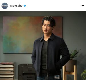 Alex Landi Instagram - What a jerk @greysabc #season20