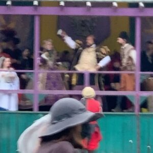 Alex MacNicoll Instagram - Do thyself a favor and get thee to thy nearest Ren Faire!

👑🏰🐴⚔️🐐🧙‍♂️