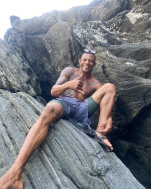 Alex Oliveira Instagram - EU EM ALGUM LUGAR PELO BRASIL A FORA

#videosengracados #videos#canaljf #notícia #noticias24 #noticia #noticias #notícias #novidades #jf #noticoasjuizdefora #lojas  #Mencionar #atstubaroes #muaythafighter #lutalivreesportiva #tresriosacidadedoesporte •
#franquia #jujitsulifestyle #tubaroesassasinos #taekwndo #lojas# kingfu #boxe #atsushi #Anime #tresriosprecente #taekwondofighter #franqui #andretadeu