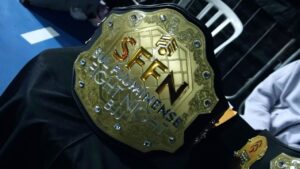 Alex Oliveira Instagram - SFFN 15 na cidade de Sapucaia R/J. Ginásio lotado lotado, realização @prafrentesapucaia 

Nome do Evento: Sul Fluminense Fight Night Championship (SFFN)

Descrição:

  O SFFN é uma organização de Artes Marciais Mistas (MMA) localizada no Brasil, mais especificamente na cidade de Três Rios, RJ.

 É considerado o maior campeonato de MMA da Região Sul Fluminense, RJ.

Organização:

  Presidente: Nicolas Perro 
  Annoucer:  Luiz Bento 
  Entrevistadora: Nicole Jaloto
  Fotos: Mariah Perro 
  Betão DJ 
  Produção de Imagens: Diego Ignácio
  Assessoria de Imprensa: João Baptista

Transmissão:

  O evento é transmitido ao vivo nas redes sociais e pelo TV Canal 10 JF.

História e Reconhecimento:

  O SFFN é um evento tradicional com registro no Sherdog e Tapology desde seu início em 2021.
 O evento possui matérias publicadas nos maiores veículos de imprensa do Brasil na área esportiva.

#oesportepodemudarvidas #videosengracados #videos#canaljf #notícia #noticias24 #noticia #noticias #notícias #novidades #jf #noticoasjuizdefora #lojas  #Mencionar #atstubaroes #muaythafighter #lutalivreesportiva #tresriosacidadedoesporte •
#franquia #jujitsulifestyle #tubaroesassasinos #taekwndo #lojas# kingfu #boxe #atsushi #Anime #tresriosprecente #taekwondofighter #franqui #andretadeu