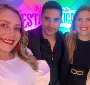 Álex Perea Instagram - Y que viva México! 💚🤍❤️ #fiestamexicana @televisa