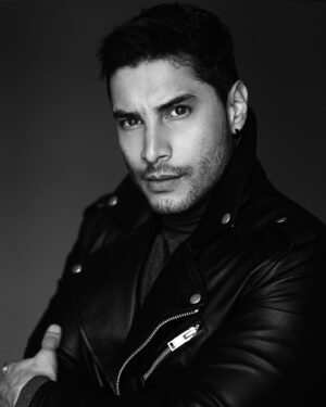 Álex Perea Instagram - Confía… ✨🖤

Fotografía @asdrubaal_ 📸
