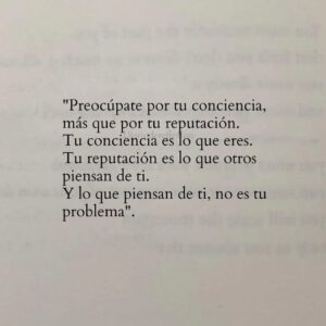 Álex Perea Instagram - Este espejo siempre me ve con amortz 😝🖤🙌🏻✨🐺🐺🐺