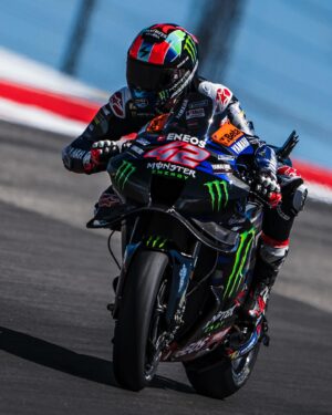 Álex Rins Instagram - Still working on it ⚒️ We need to improve in some areas but we are on our way, tomorrow will be better 💪🏻 Seguimos trabajando ⚒️ Aún necesitamos mejorar en algunas areas pero estamos en ello, mañana será un mejor día 💪🏻

#AmericasGP #MotoGP #42ins #Yamaha