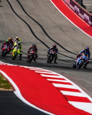 Álex Rins Instagram - We made a blasting start but what we’ve tried today - a completely new set up - didn’t work at all. We’ll keep on developing the bike in Jerez, nobody is giving up here 👊🏻 @yamahamotogp 

Hicimos una salida relámpago pero lo que probamos hoy - un nuevo set up completamente diferente - no funcionó. Seguiremos en fase desarrollo en Jerez, pero sin rendirnos 👊🏻 @motogp 

#MotoGP #AmericasGP #Yamaha #42ins