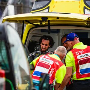 Álex Rins Instagram - After this crash and the surgery I’ll need to sit out of the #GermanGP. Now its time to keep our motivation bigger than ever. We have worked very hard to develop the bike and our time will come. We keep fighting, we keep working and I’ll see you soon!

#MotoGP #Yamaha #42ins