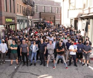Alex Russell Instagram - It takes a village…

Come celebrate SWAT’s 100th episode this Sunday night 10/9c on CBS! 👊🏼💥