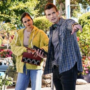 Alex Russell Instagram - Directing this episode was a dream come true for me. A dream! 😃 

Resounding thanks to my SWAT Family for supporting me and trusting me in this endeavor. I shall never forget it… and I shall never forget this incredible experience. 🙏🏽💕

CHEERS! 🥂😃🕺🏻

@swatcbs @cbstv @sptv