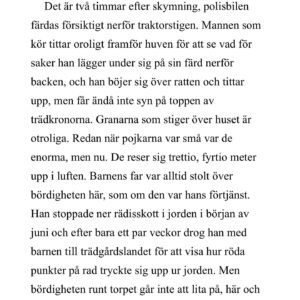 Alex Schulman Instagram - Idag är min roman ”Överlevarna” ute i handeln! Jag skickar här med första kapitlet, och för att ni ska förstå: boken spänner över ett händelserikt dygn i tre bröders liv. Och historien är berättad baklänges, timme för timme går den bakåt i tiden. Detta första kapitel är alltså den sista timmen på dygnet. Och nästa kapitel utspelar sig en timme tidigare, och kapitlet efter det utspelar sig en timme bakåt till. Så vi vandrar baklänges genom detta märkliga dygn och bokens slut är i själva verket dess start. Hoppas ni gillar den!! och ni som redan börjat läsa, säg vad ni tycker om kommentarsfältet!!