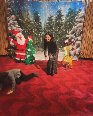 Alex Wagner Instagram - We tried the self timer