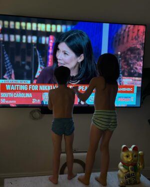 Alex Wagner Instagram - Working mom’s bedtime story