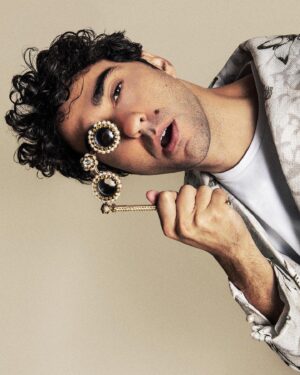 Alex Wolff Instagram - Thank you @fault_magazine ! Check out the article  now. 

Photo @coryphoto
Fashion editor   stylist | @chaunielle_brown
Grooming @kennedytrislerhair
EIC & Words @miles_holder
Grooming assistant @zeldasher
Styling assistants @scumbagshmams marstinii @zoe.berteloot @bryantsinthegram
bts @bellavck