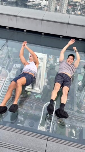 Alex Wong Instagram - Rolling around on a glass floor in Bangkok!! 😂😳 @matthewkubitz Would you feel safe? Hahaha -