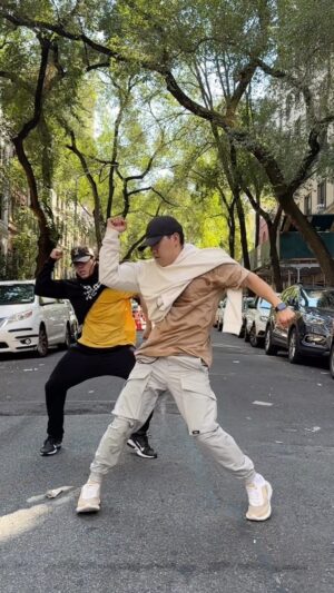 Alex Wong Instagram - We were really feelin it in the middle of the streets 😂 @bryan_j_cortes 
.
.
(DC: @kevinbannier_) @samsmith