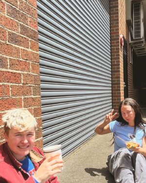 Alex the Astronaut Instagram - I love all my new friends from song camp even know Hollie doesn’t know how to get chips out of a vending machine. Thank you @courtneymelba and @songhubs for having me