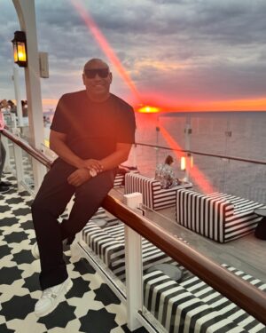 Alexander Delgado Instagram - En el mar la vida es más sabrosa 🔥 😎 🛥️ 

📸: @iamcumbapr 

#AlexanderGDZ #ElMonarca #Italy