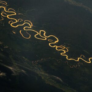 Alexander Gerst Instagram - These photos give an idea of why the legendary Amazon River has fascinated so many explorers. / Diese Fotos vermitteln einen Eindruck davon, warum der Amazonas so viele Entdecker fasziniert hat. #Horizons #archive

@europeanspaceagency - A.Gerst 
#TBT #Amazon #nature #explorefarther #EarthViews #EarthFromSpace #ISS