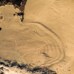 Alexander Gerst Instagram - Internal waves at Gibraltar, made visible by the glinting sun. #Horizons #archive

@europeanspaceagency - A.Gerst

#EarthFromSpace #nature #landscape #throwback #waves #Gibraltar #ESA #ISS #InternationalSpaceStation #space
