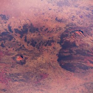 Alexander Gerst Instagram - One of the most interesting looking landscapes on our planet: the Australian Outback. / Eine der faszinierendsten Landschaften unseres Planeten: der Australische Outback. #Horizons #archive

Credit: @europeanspaceagency / A.Gerst 
#Australia #ISS #EarthFromSpace #landscape #astronaut #Outback #Throwback #Mission #EarthImages #Nature #ESA