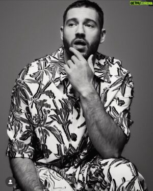 Alexander Lincoln Instagram - ‘Mesh vests and gormless express…ions’

Had a wonderful time speaking to @jamietabberer for @attitudemag last month and got some lovely shots courtesy of @deanryanmcdaid_ 

Styled by @josephkocharian 
Grooming by @dandelgado_ 
Art direction @alexhambis 

Check out the article in my bio 🥸