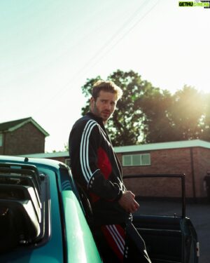 Alexander Lincoln Instagram - THE FENCE is in Bristolian Showcases NOW on a limited week release to satiate your appetites for everything 80’s Bristol.

Had a wicked time on this shoot and the film looks great. Get yourselves down to see it if you’re in the area 👌👌 #supportindie #supportindiefilm #bristol #uk #film