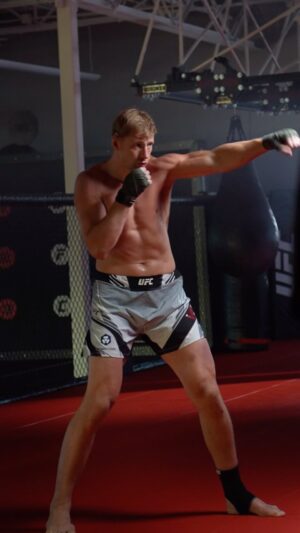 Alexander Volkov Instagram - Навсегда на спорте!