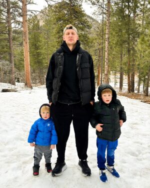 Alexander Volkov Instagram - Кто не с нами, тот не с нами.