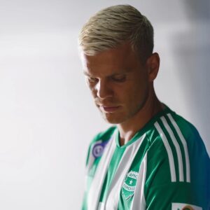 Alexandr Kokorin Instagram - and let the whole world wait ♾️💚