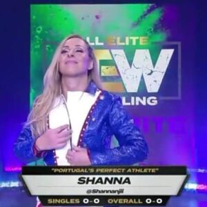 Alexandra Barrulas Instagram - Wow over 10k in only a day🎉 thank you for following my adventures guys!!! #AEW #AEWDynamite #ShannaIsAllElite #prowrestling
