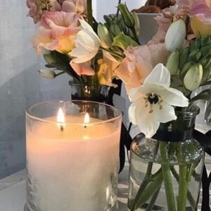 Alexandra Figueiredo Instagram - Acordei mais velha! 
Que venham outros tantos, com amor, saúde, amigos e trabalho!