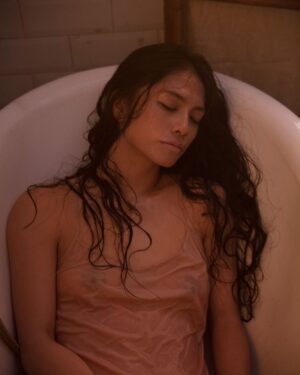 Alexandra Masangkay Instagram - 📸 @laura_katalan 
Ya estamos recorriendo festivales con @like_me_movie 
Dir @borisschipper 🤍✨