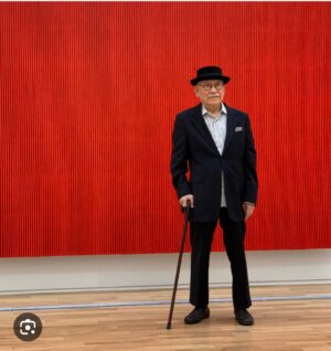 Alexandra Munroe Instagram - Our friend and great artist Park Seo-bo passed away on October 14, and we mourn with the Korean art community who has lost a treasured teacher and abiding force in the Korean art world. I was honored to write on his work on several occasions, and, in his company, to come to appreciate his wit, his take on modern art and aesthetics, and his love of good wine. The Guggenheim is fortune to have great paintings in our collection by gift and acquisition. 

#parkseobo @parkseobo #koreanart ##koreancontemporaryart #frieze @tinakimgallery @kukjegallery