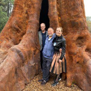 Alexandra Munroe Instagram - In Portugal with Ai Weiwei, standing at the trunk of his Pequi Tree, a 32m high iron cast of a 1200 year old dying tree he found in the Atlantic Forest, in Brazil. An engineering feat composed of over 1000 segments, this soaring spire is a stark and poetic monument to nature’s enduring power and ultimate fragility. This very tree was the last of its kind on the planet, and has since collapsed. Thank you @fundacao_serralves @greghilty 

@aiww @wangfenfen @ai_lao_punk #aiweiwei #serralves #environment #earth #forest