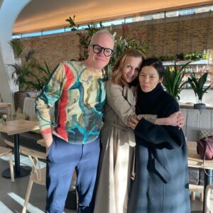 Alexandra Munroe Instagram - In London, where we counted the years we have known each other based on their first Paris address, still in my contacts. Twenty-something? 

@hansulrichobrist #hansulrichobrist @koojeonga #koojeonga #friends @serpentineuk #comrade